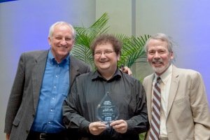 Left to right: Pat Embry, former director of the John Seigenthaler Chair of Excellence in First Amendment Studies with Jim Ridley and Dr. David Badger when Ridley was inducted into the College of Media and Entertainment's Wall of Fame in 2015.